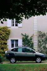 Renault Scenic RX4 2000 года